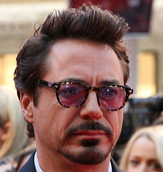 Robert Downey, Jr. 2012 (cropped)
