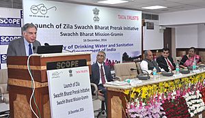 The Chairman of Tata Trusts, Shri Ratan Tata addressing at the launch of the “Zila Swachh Bharat Preraks”, one in each district, across the country, in New Delhi