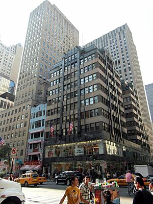 The Goelet Building (8191418358)