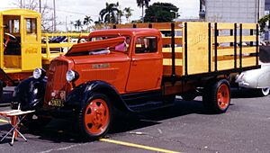 1934 Dodge Brothers 2-ton stake truck red