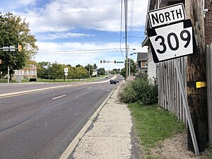 2022-09-24 09 15 29 View north along Pennsylvania State Route 309 (Third Street) just north of Station Avenue in Coopersburg, Lehigh County, Pennsylvania