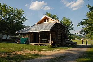 A. P. Carters cabin @ Carter Family Fold (3723333497)
