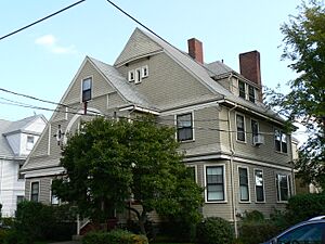 ArlingtonMA HouseAt5-7Winter