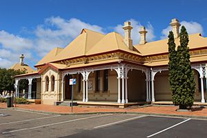 Armidale, NSW station 3