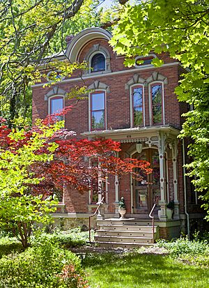 Building at 426 South Main Street, Canandaigua, NY