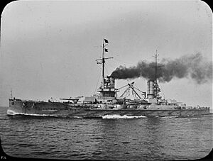 Bundesarchiv DVM 10 Bild-23-61-83, Linienschiff "SMS Kaiser"