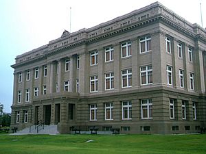 Dancycourthouse