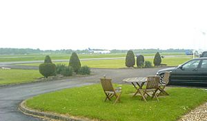 Dunsfold Aerodrome - geograph.org.uk - 171442