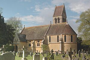 Freeland StMaryTheVirgin south