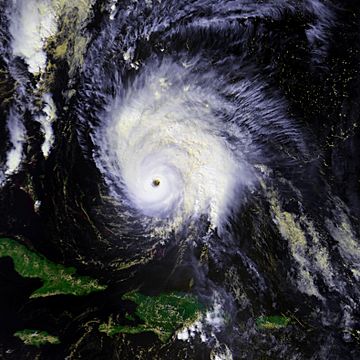 Hurricane Hortense 12 sept 1996 1800Z.jpg