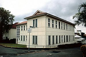 Lady Bowen Hospital Complex (former) (1998)