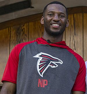 Nick Perry (safety) Facts for Kids