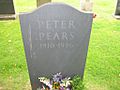 Peter Pears grave by Arno Drucker