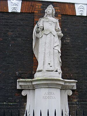 Queen Anne, Queen Anne's Square