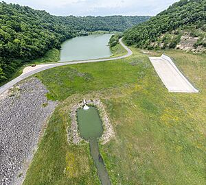 Runge Hollow Lake 9 pano