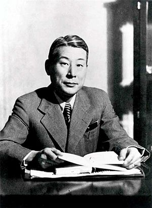 A photographic portrait of Chiune Sugihara.