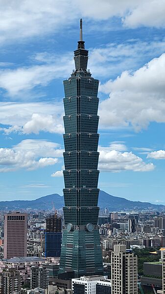 Taipei 101 from Xiangshan 20240729