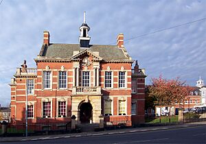 The Old Council House, Cambridge Street - geograph.org.uk - 279383