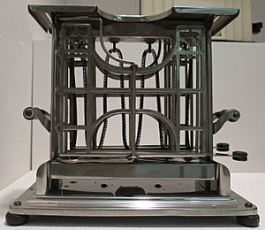 Toaster, Universal, Model E947, c. 1915, Landers, Frary and Clark, New Britain, Connecticut, Wolfsonian-FIU Museum