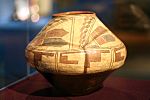 WLA brooklynmuseum Pueblo Zuni-Ashiwi Polychrome Water Jar 1700-1750