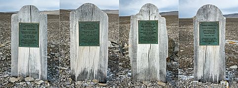 2018-09-30 02 Franklin Camp grave images, Nunavut Canada 2015-09-11
