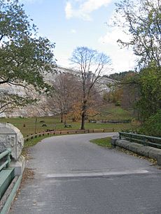 Aqueduct trail, New Croton Dam