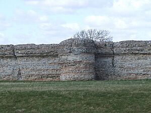 Burgh Castle - geograph.org.uk - 154039