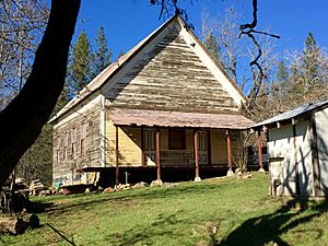 Cherokee schoolhouse built 1872