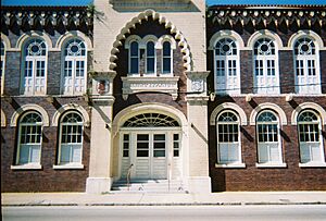 El Centro West Tampa01