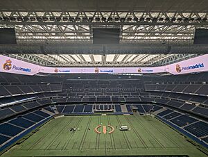 Estadio Santiago Bernabeu (53988637843)