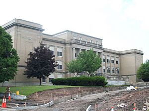 Former Niagara Falls High School Jun 09