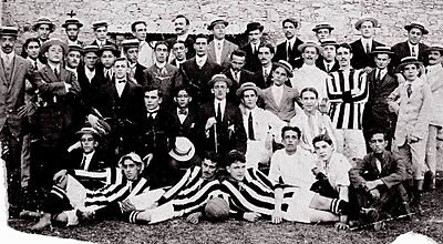 Fundadores do botafogo em foto entre 1906-1910 (cropped)