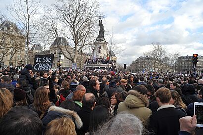 Marche hommage Charlie hebdo et aux victimes des attentats de janvier 2015 (17).jpg