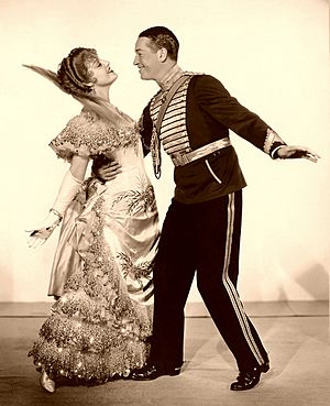 Maurice Chevalier and Jeanette MacDonald in The Merry Widow