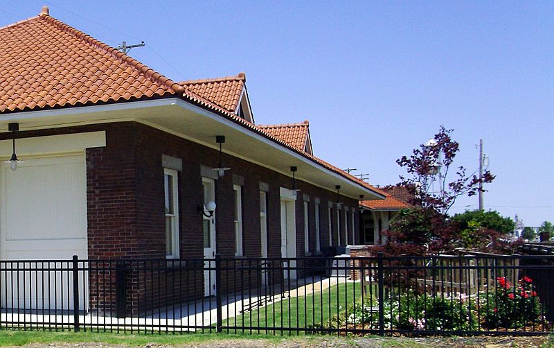 McGehee Train Stataion 002