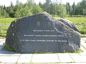 Memorial stone at Midtskogen