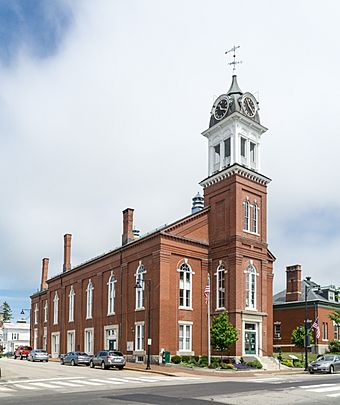 Saco Maine City Hall.jpg