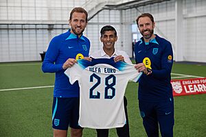The Prime Minister at St George's Park with Gareth Southgate on October 10, 2023
