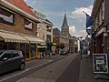 Aalten, de Sint Helenakerk in straatzicht RM6847 foto9 2015-08-23 15.17
