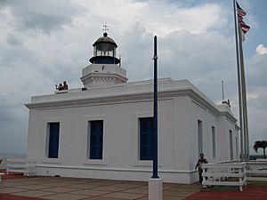 Arecibo Lighthouse 2008.jpg
