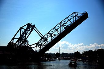 Ashtabula Liftbridge silhouette.jpg