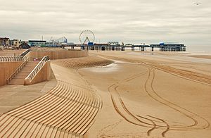 Blackpool, The Beach - geograph.org.uk - 1991287