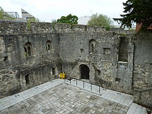 City walls as seen from the Tudor House Museum (II).jpg