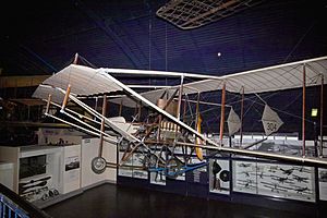 Cody V biplane - Science Museum.jpg