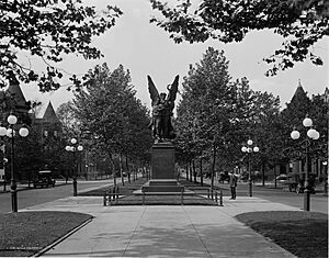 Confederate Soldiers and Sailors Monument Baltimore 1910