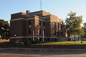 DeKalb County Missouri Courthouse (Southwest View)