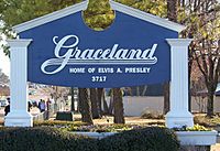 Graceland sign
