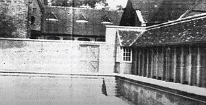 Haden Hill Swimming Pool
