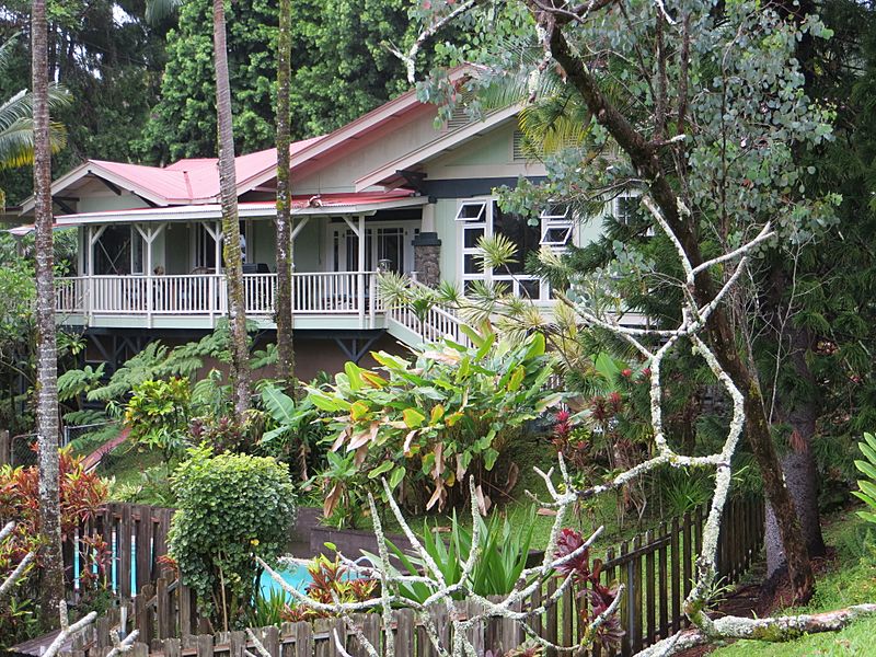 Halaulani-Walter-Irving-Jean-Henderson-House