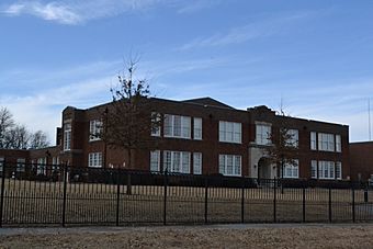 Hubbard High School, Sedalia, MO.jpg
